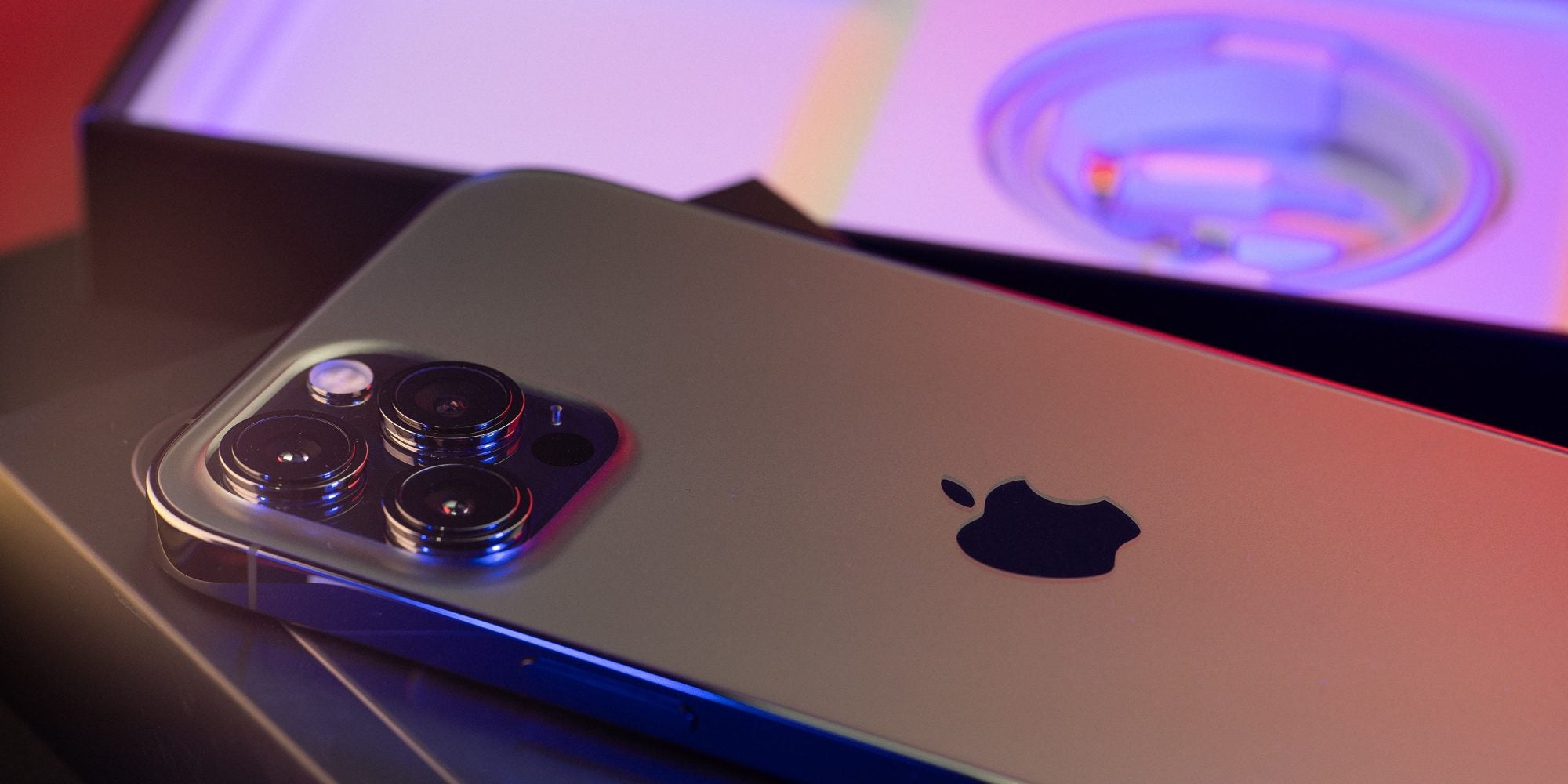 iPhone trade-in values dominated 2021; only one Android phone made top 5